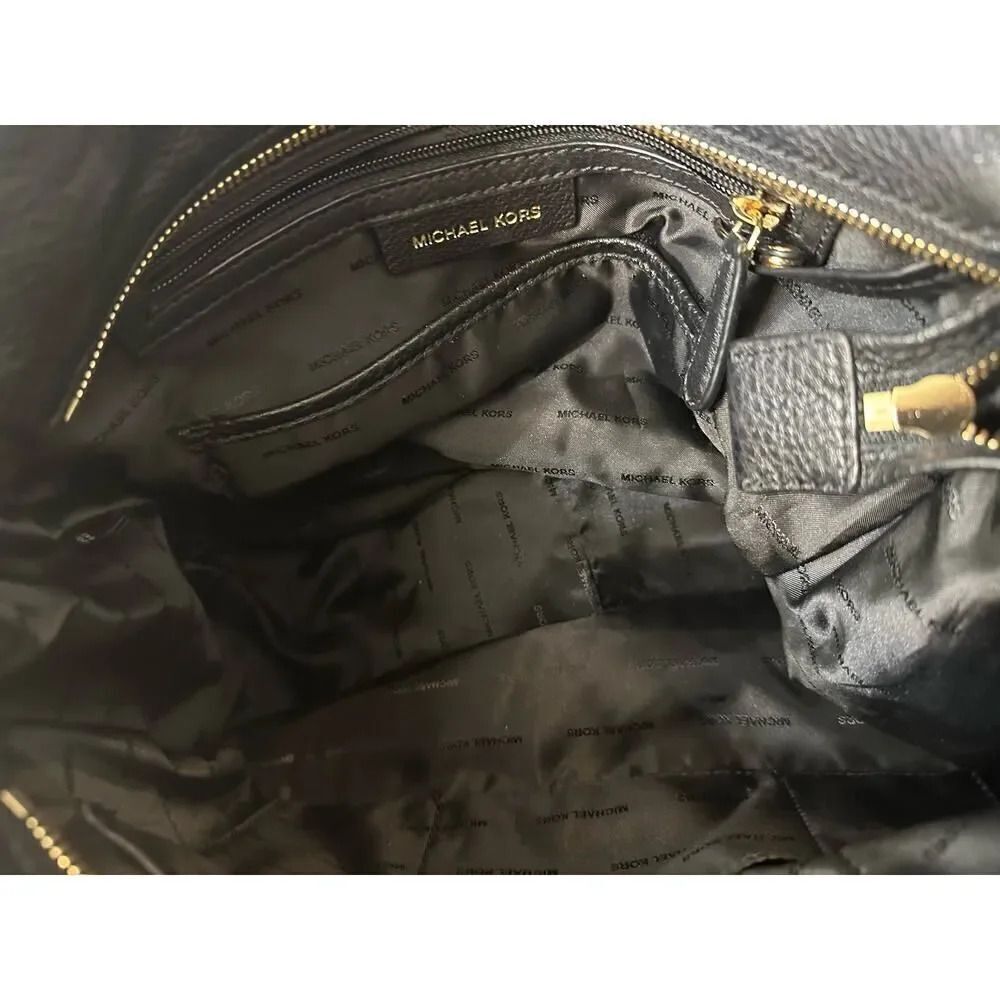 Michael‎ Kors purse - Picture 9 of 9